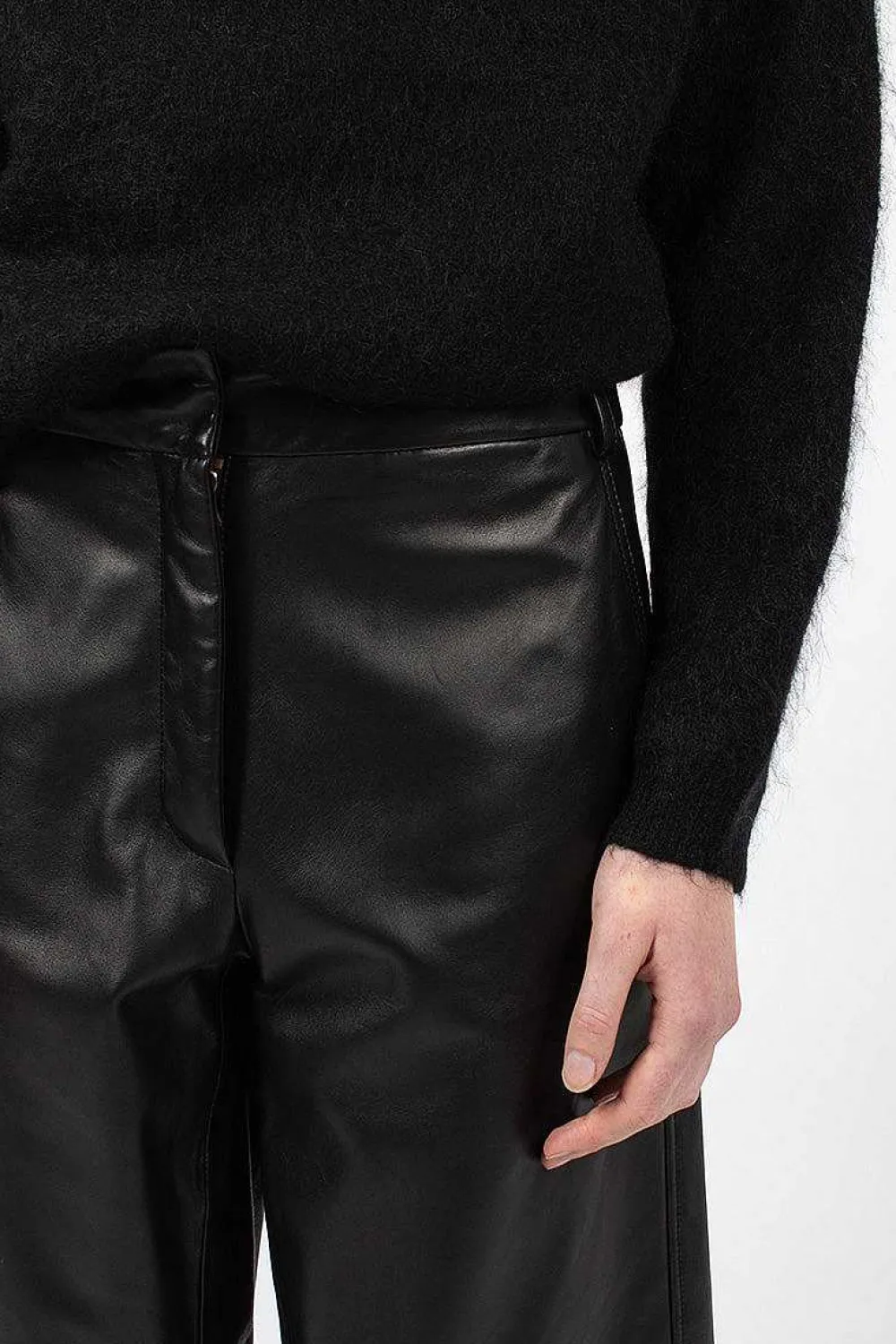 Acne Studios Bermuda Wide Leather Shorts Black| Trousers