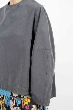 Casey Casey Biggy Simple Top Graphite| Tops