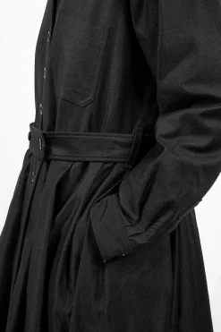 École de Curiosités Dina Coat Black| Dresses