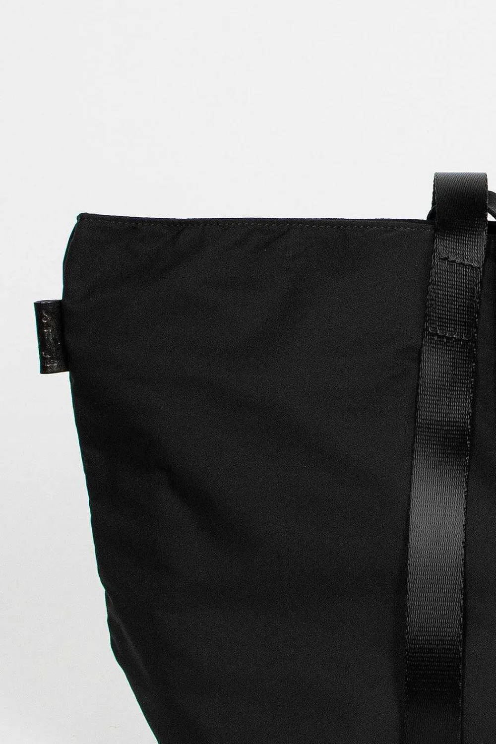 Amiacalva Gabardine Tote Black| Bags