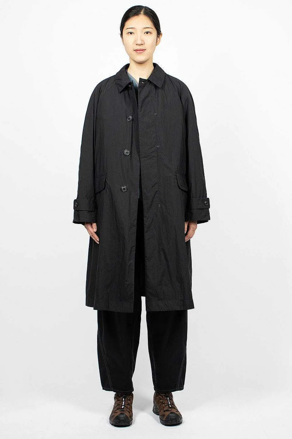 and wander Light Water Repellent Coat Black| Outerwear
