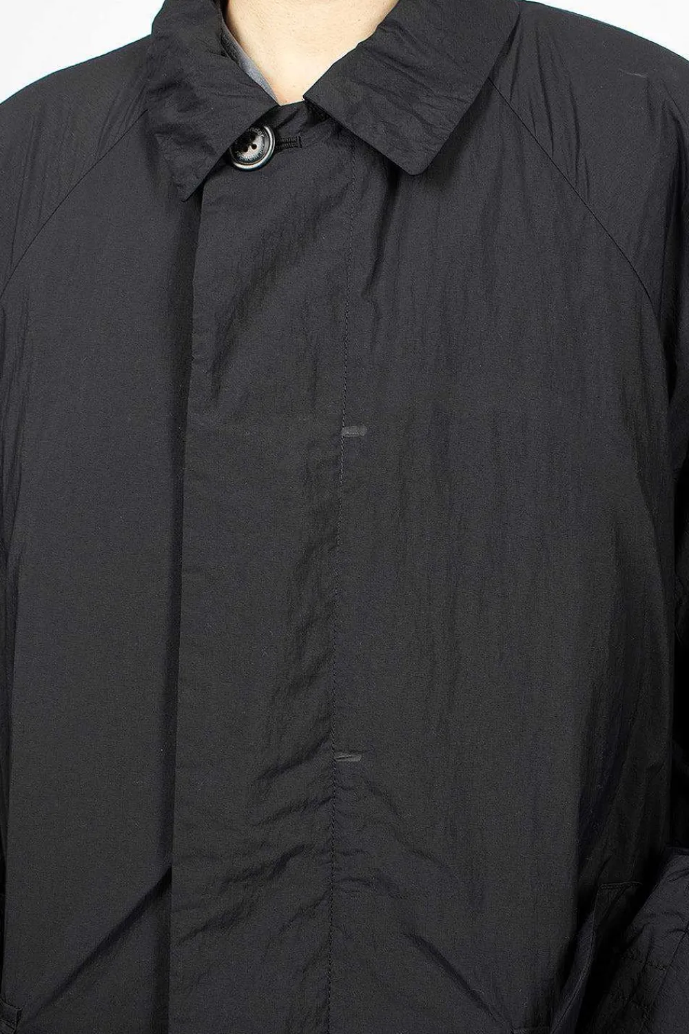 and wander Light Water Repellent Coat Black| Outerwear