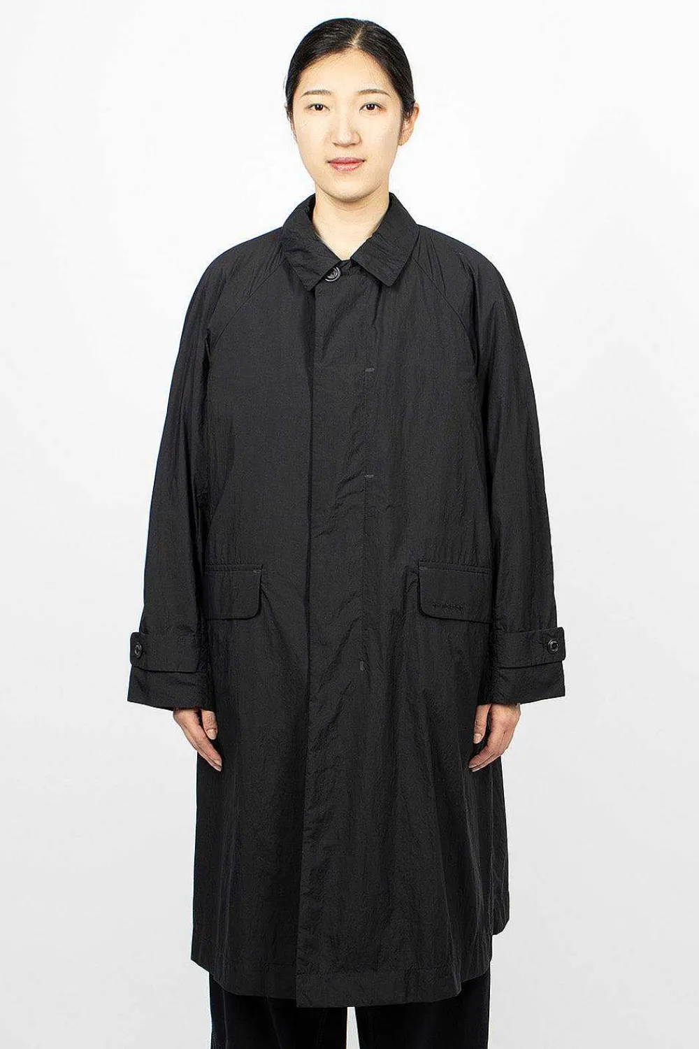 and wander Light Water Repellent Coat Black| Outerwear