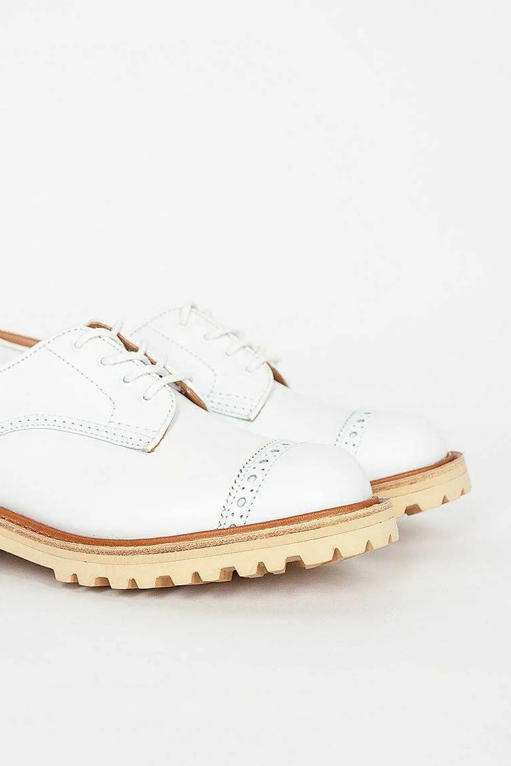 Tricker’s Linda Aniline White Tramper| Shoes