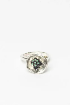 Rosa Maria Mallow Emerald Ring| Rings