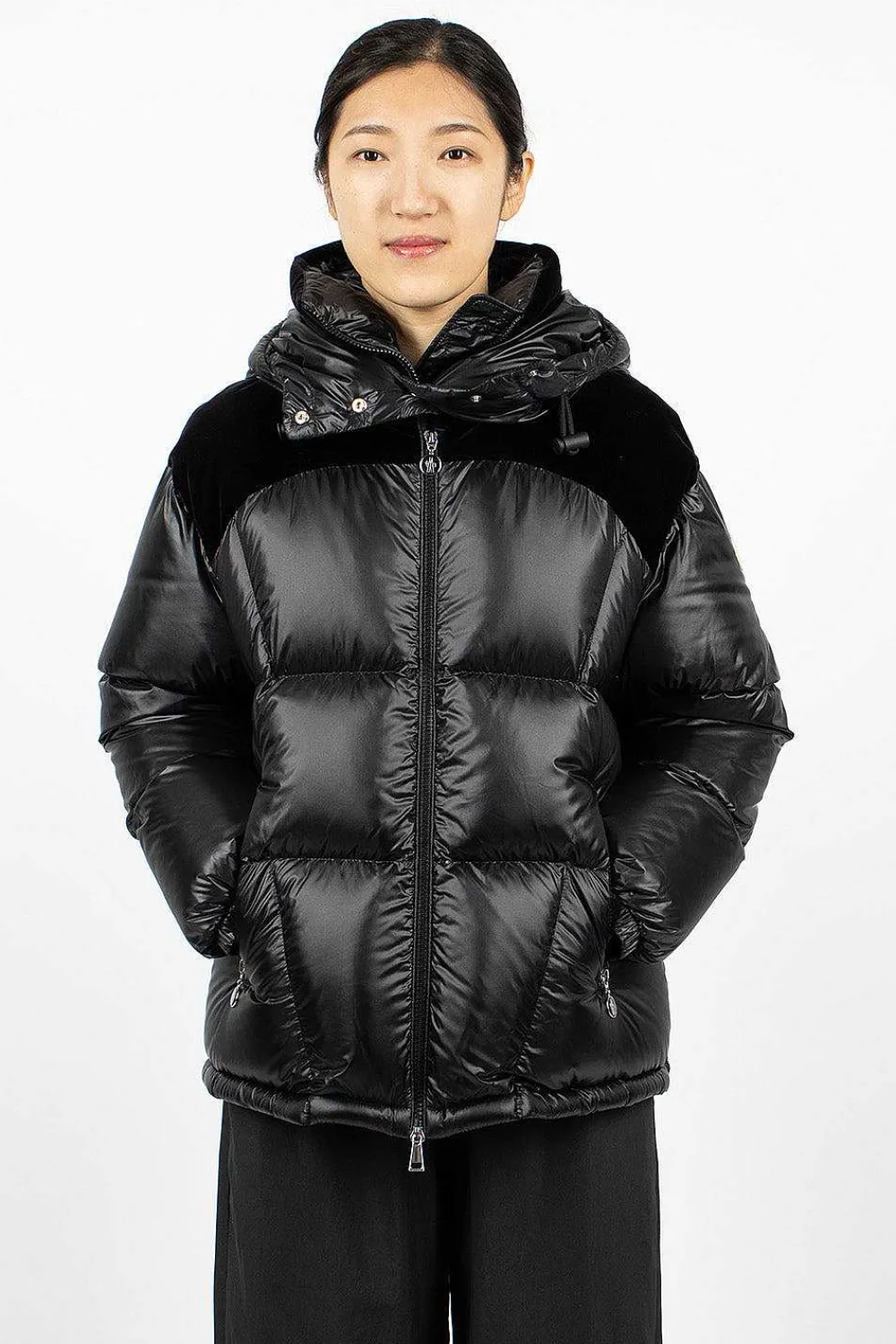 Moncler Meandre Down Jacket Black| Outerwear