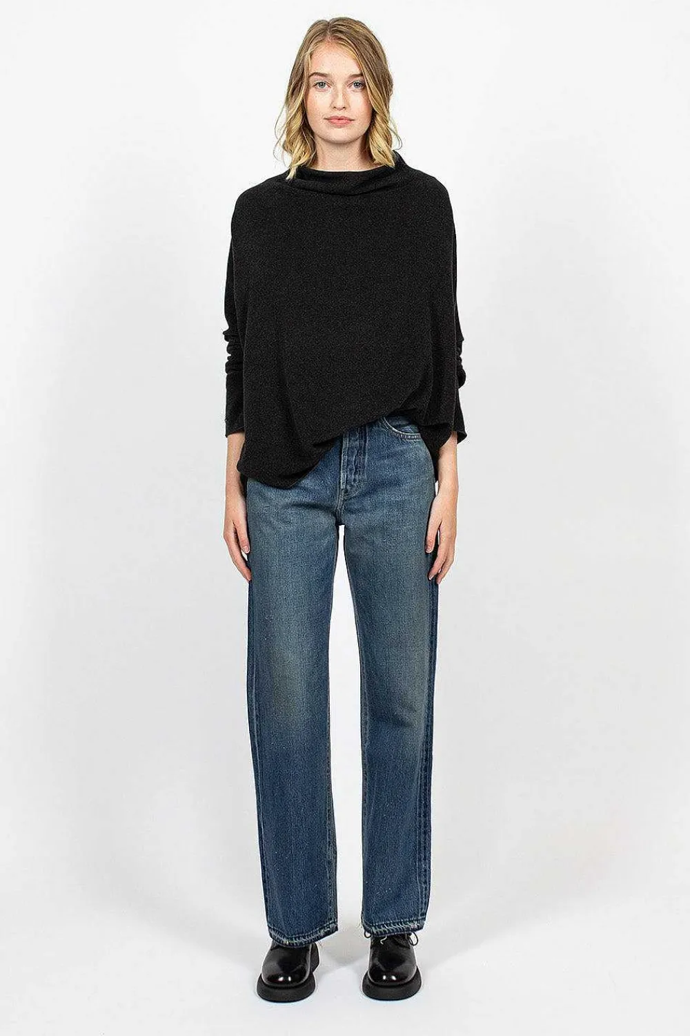 Chimala Mp03B Straight Cut Jean Medium Distress| Jeans