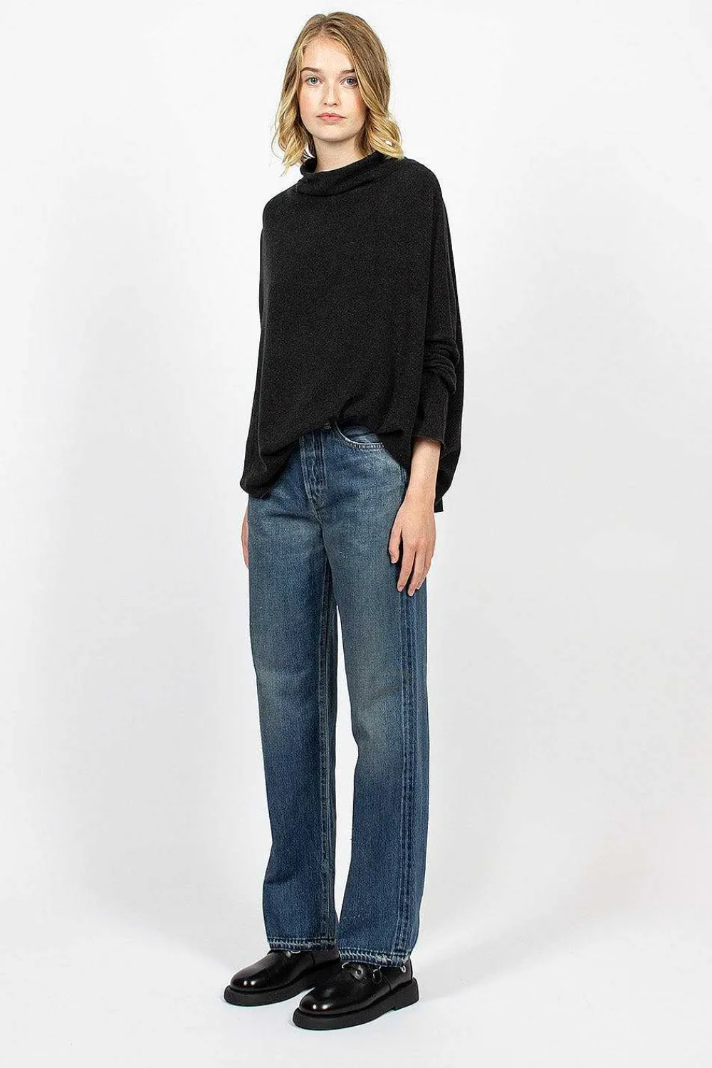 Chimala Mp03B Straight Cut Jean Medium Distress| Jeans