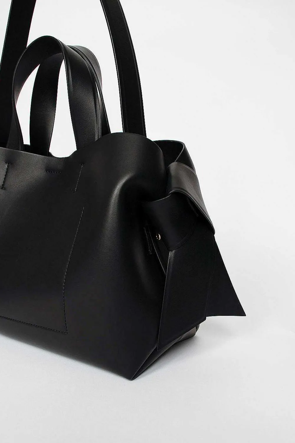 Acne Studios Musubi Midi Tote Black| Bags