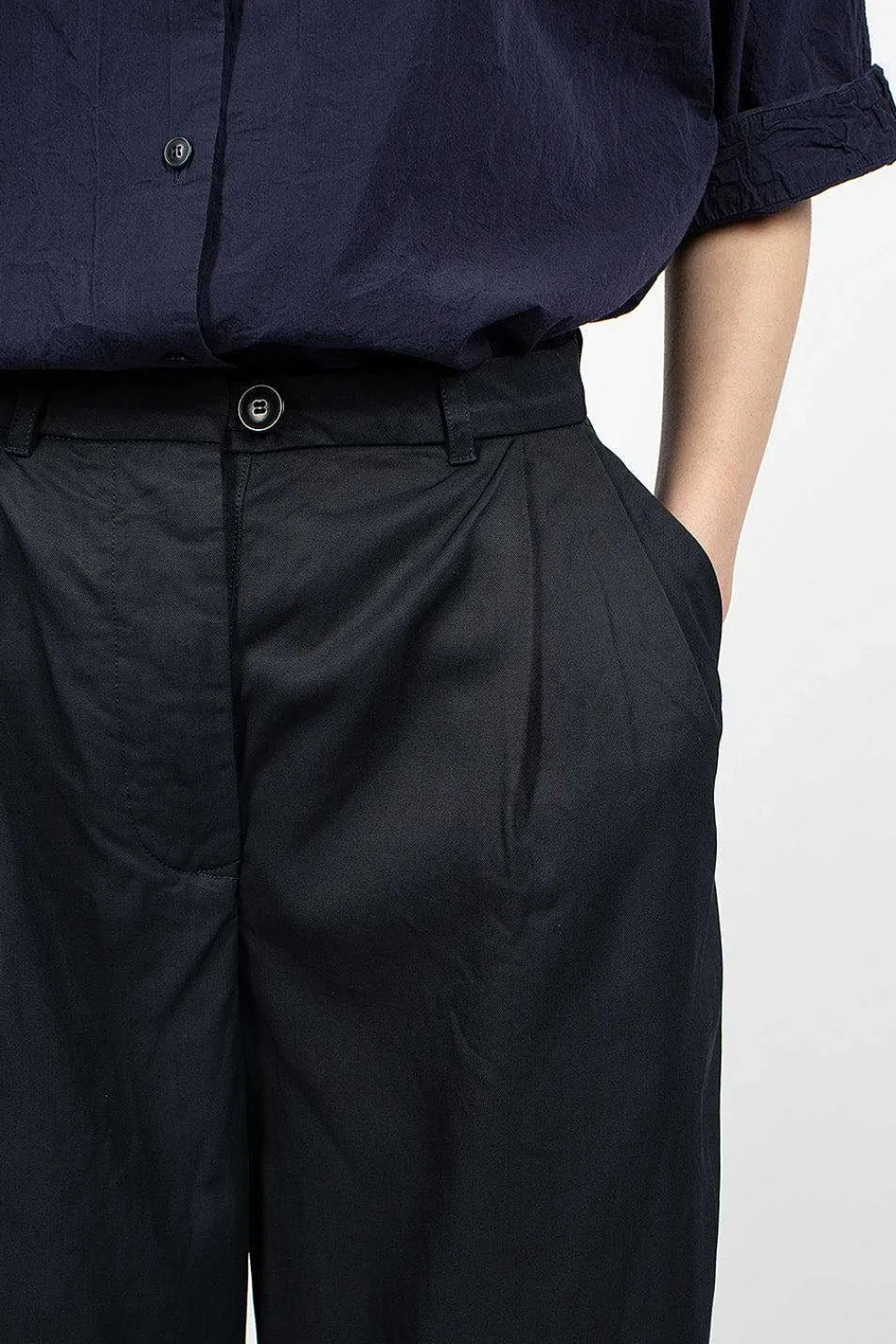 Casey Casey Qq Pant Dark Navy| Trousers