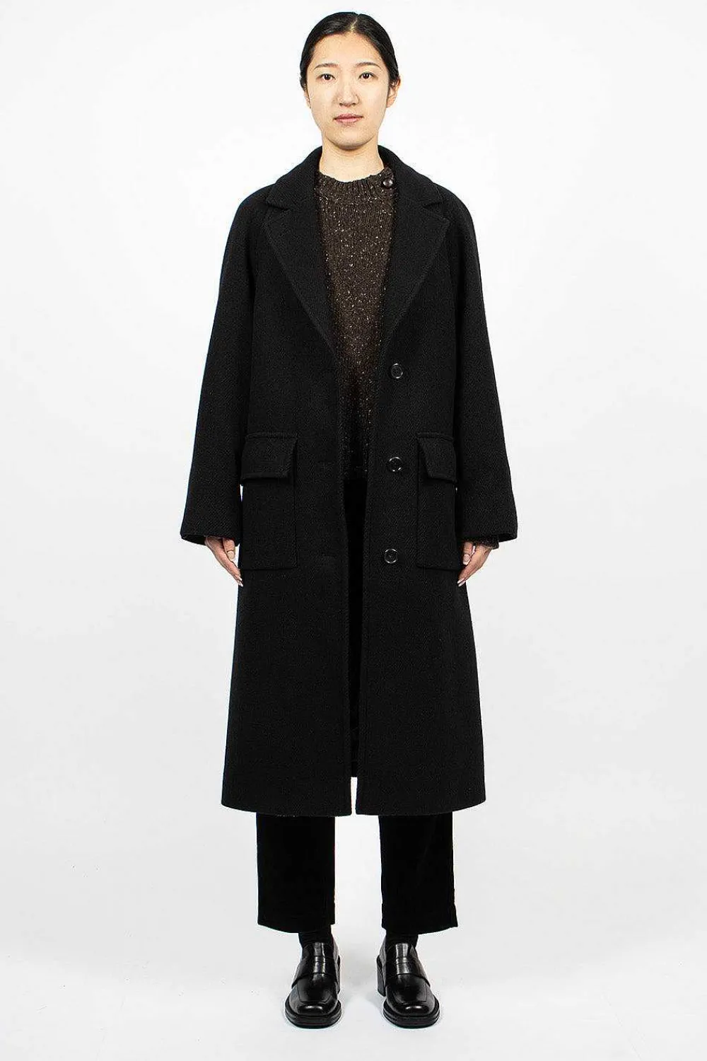 Margaret Howell Raglan Overcoat Black| Outerwear