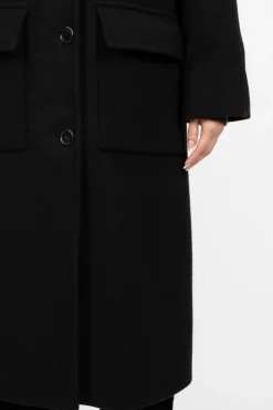 Margaret Howell Raglan Overcoat Black| Outerwear