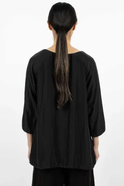 Chez Vidalenc Raglant Top Habotai Black| Tops