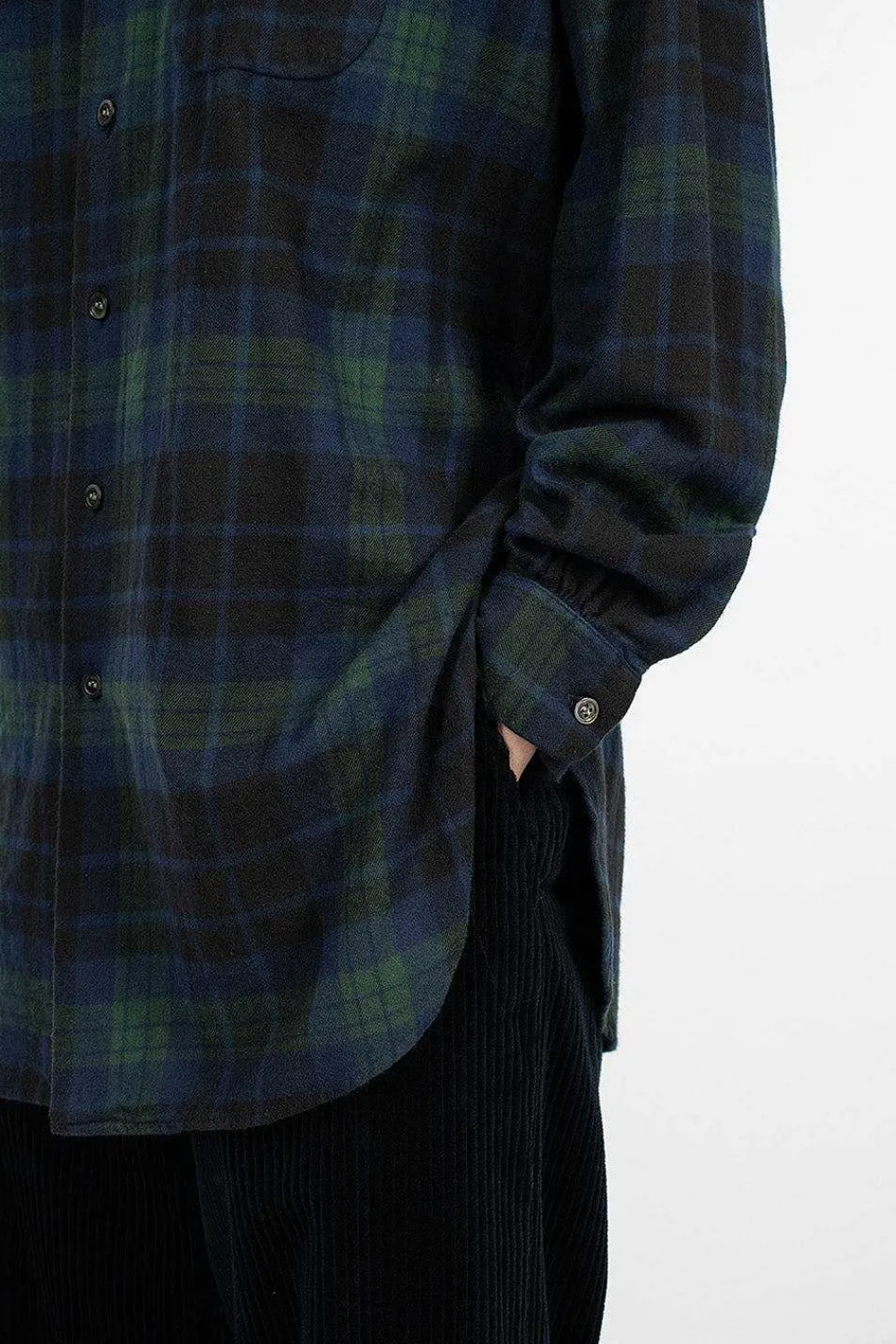 Engineered Garments FWK Rounded Collar Shirt Blackwatch Tartan| Shirts