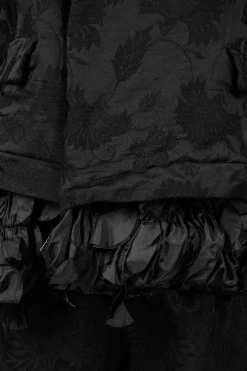 Comme Des Garçons Comme Des Garçons Ruffle Hem Floral Jacket| Outerwear