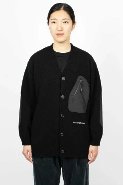 and wander Shetland Wool Cardigan Black| Outerwear
