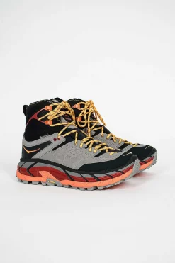 Hoka One One Tor Ultra Hi Black/Chili Pepper| Sneakers
