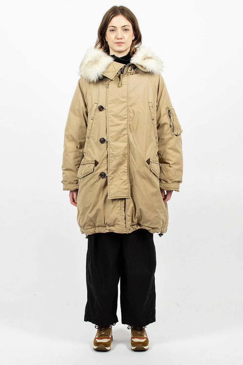 VISVIM Valdez Down Coat Beige| Outerwear