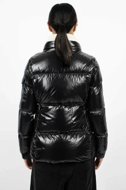 Moncler Vistule Down Jacket Black| Outerwear