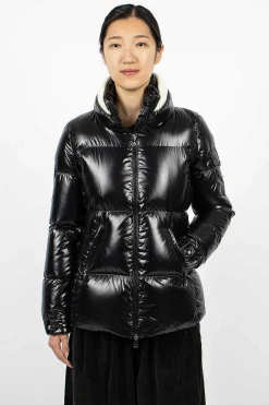 Moncler Vistule Down Jacket Black| Outerwear