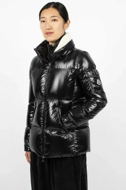 Moncler Vistule Down Jacket Black| Outerwear