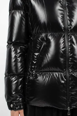 Moncler Vistule Down Jacket Black| Outerwear